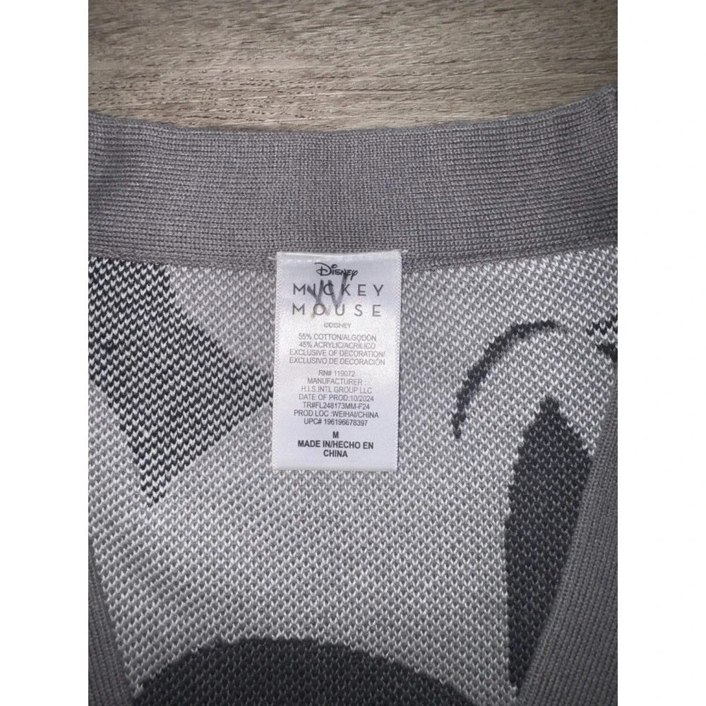NWOT Disney Mickey Mouse Oversized Patch 5 Button Cardigan, Medium - Picture 5 of 8